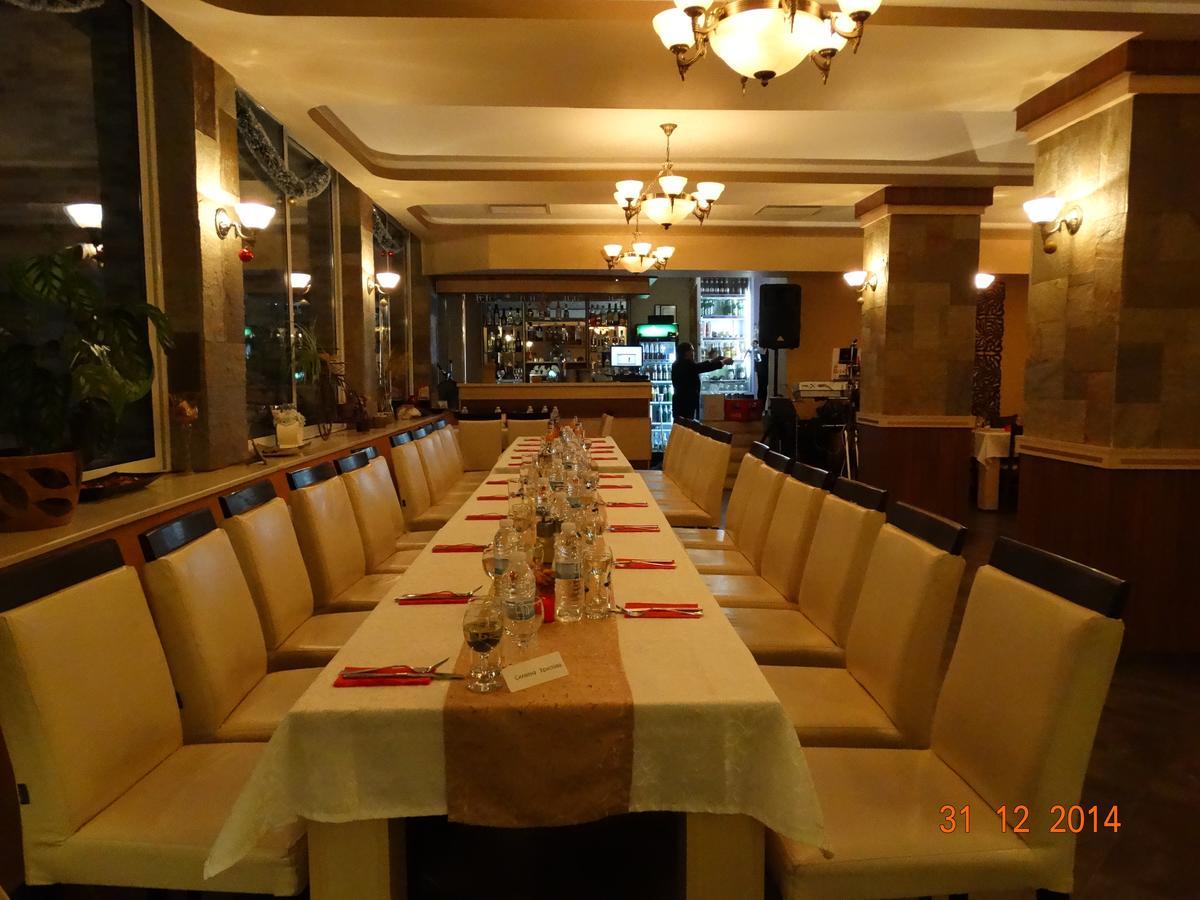 Hotel Mimoza Razgrad Exteriér fotografie