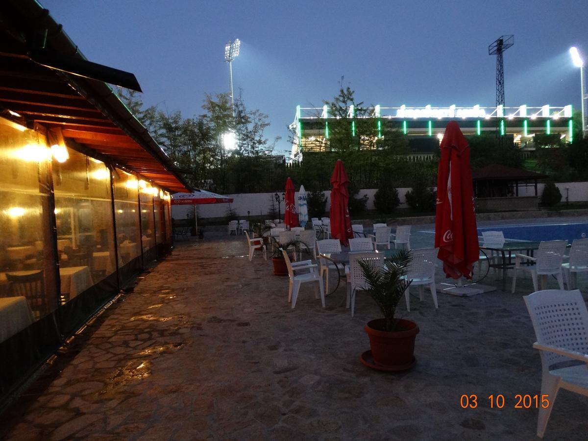 Hotel Mimoza Razgrad Exteriér fotografie