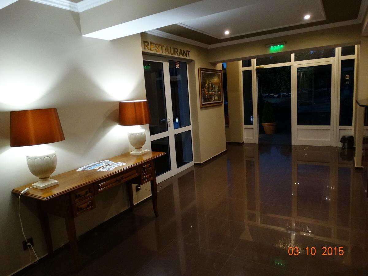 Hotel Mimoza Razgrad Exteriér fotografie
